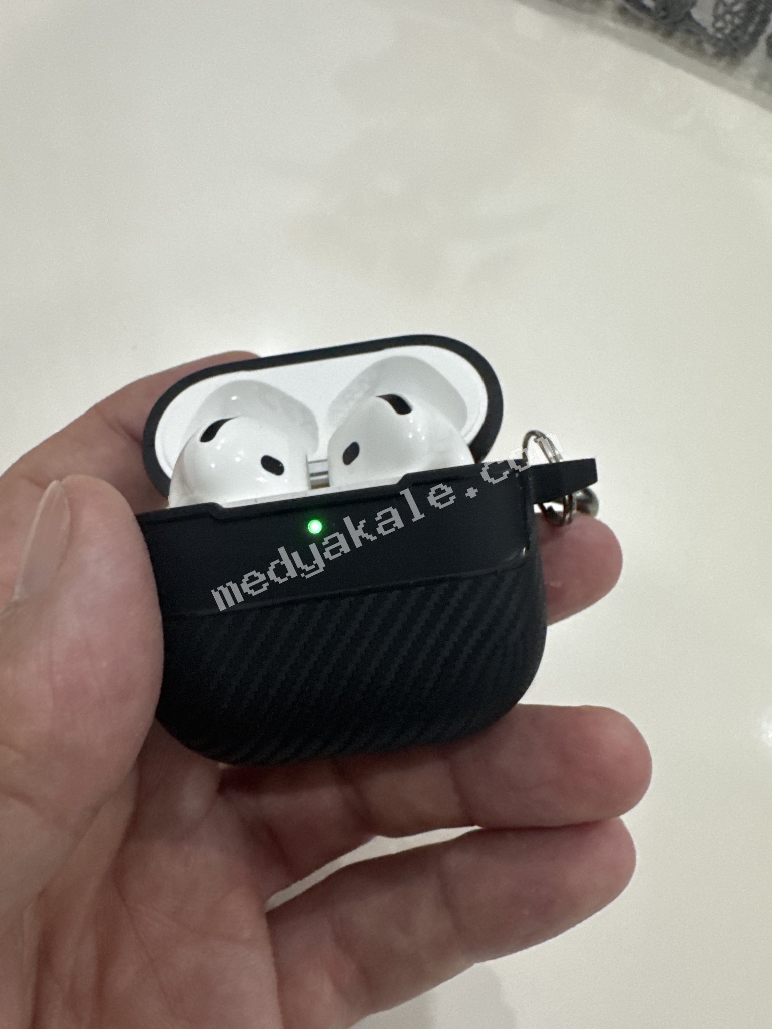 AirPods 4 (4. Nesil)
