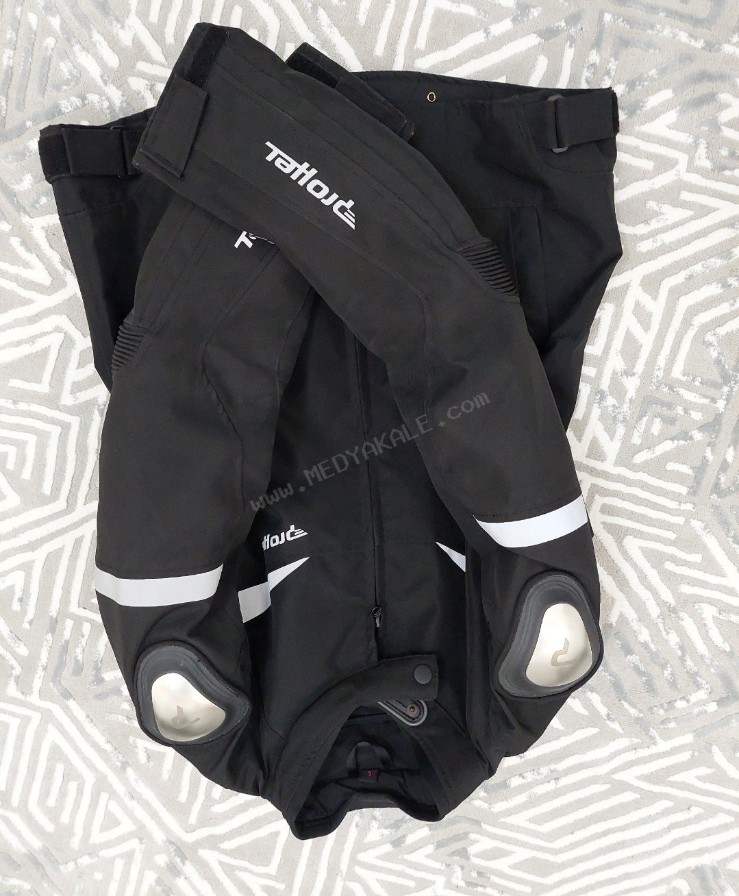Motosiklet Montu